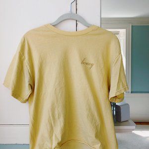 brandy melville: honey t-shirt